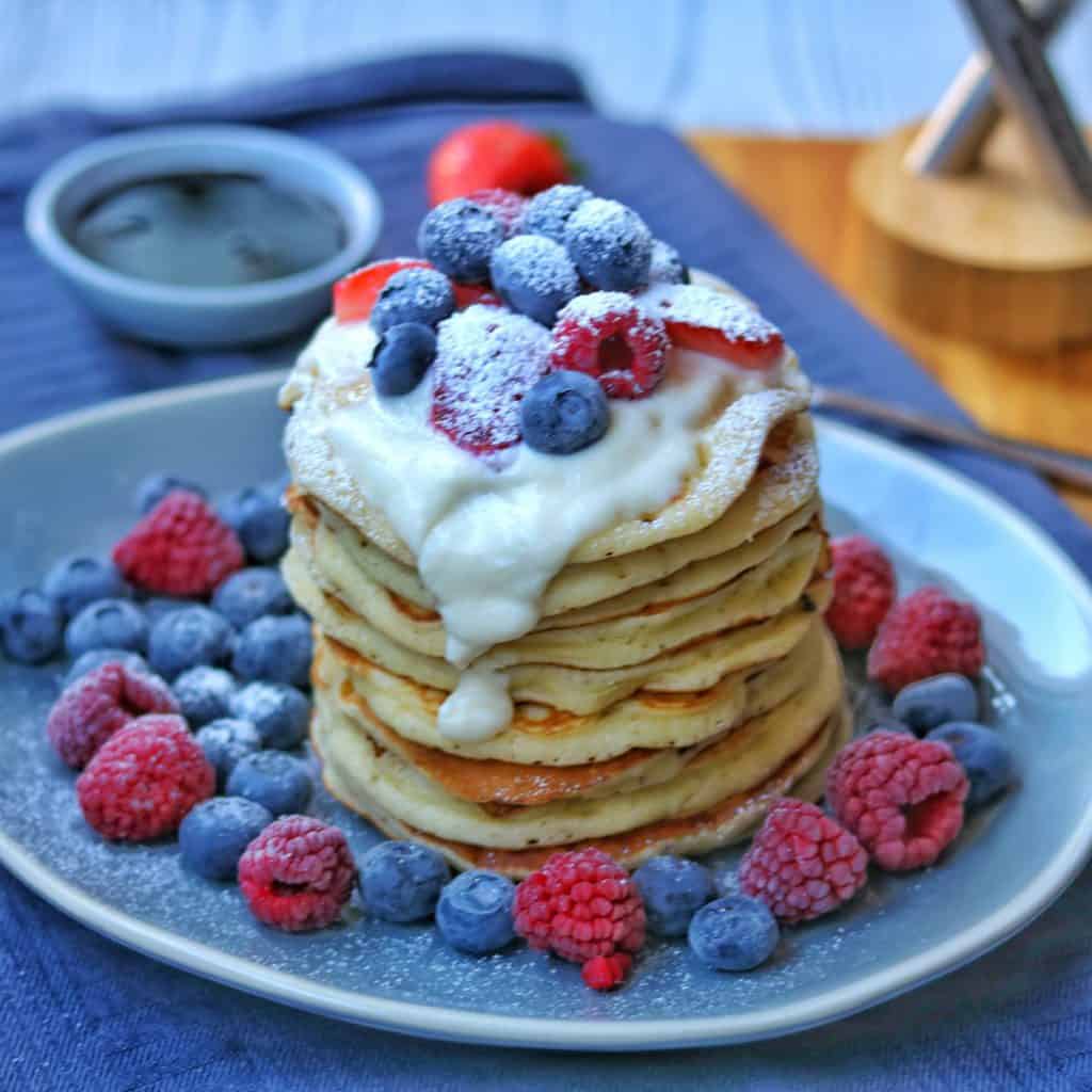 Amerikanische Pancakes - Einfaches Originalrezept mit nur 6 Zutaten ...