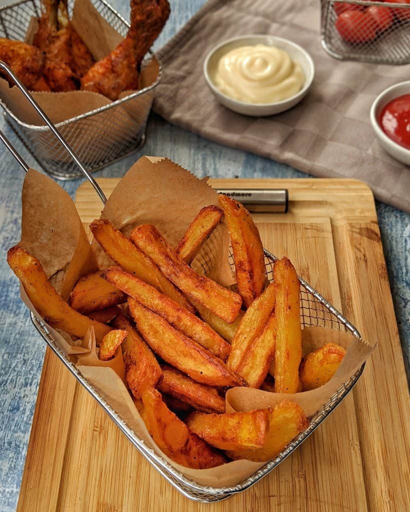 Wie Viel Kalorien Hat Currywurst Mit Pommes Die beste Currywurst mit Pommes - Einfaches 35 Minuten Rezept