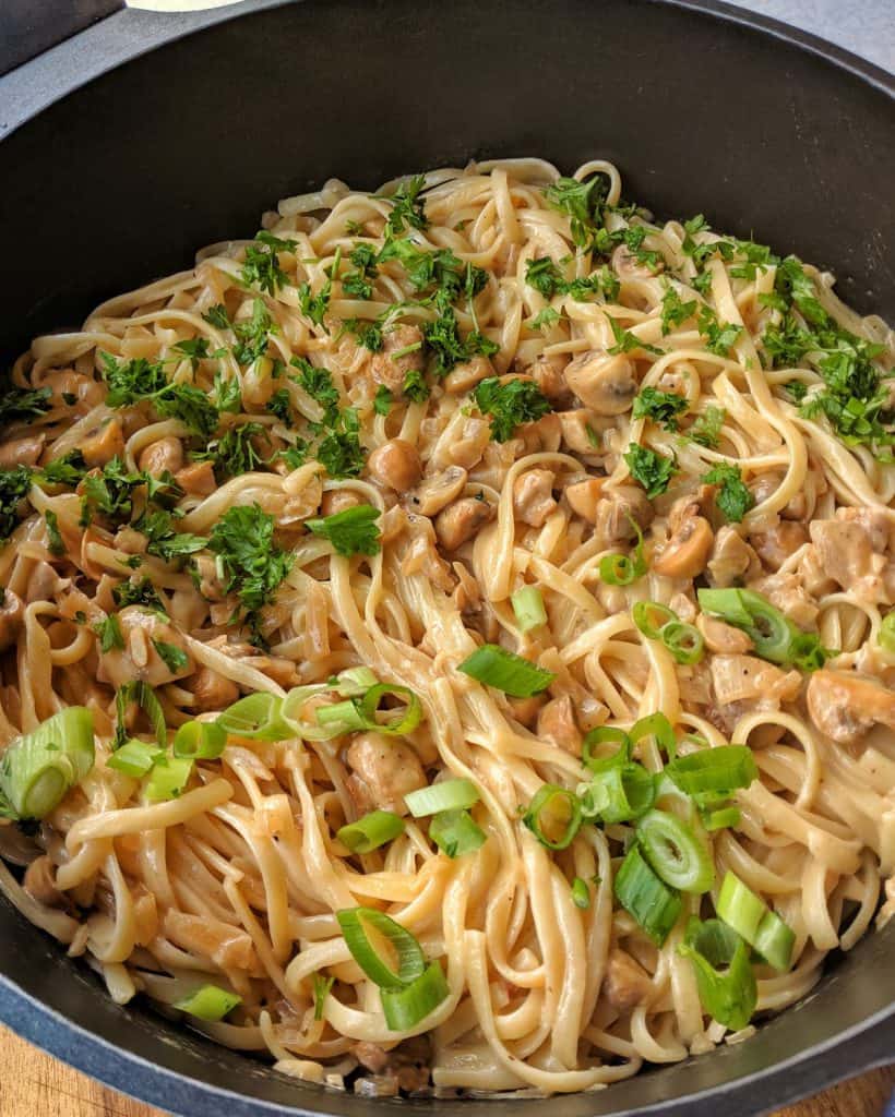 Cremige Spaghetti mit Champignons und Knoblauch - Instakoch.de