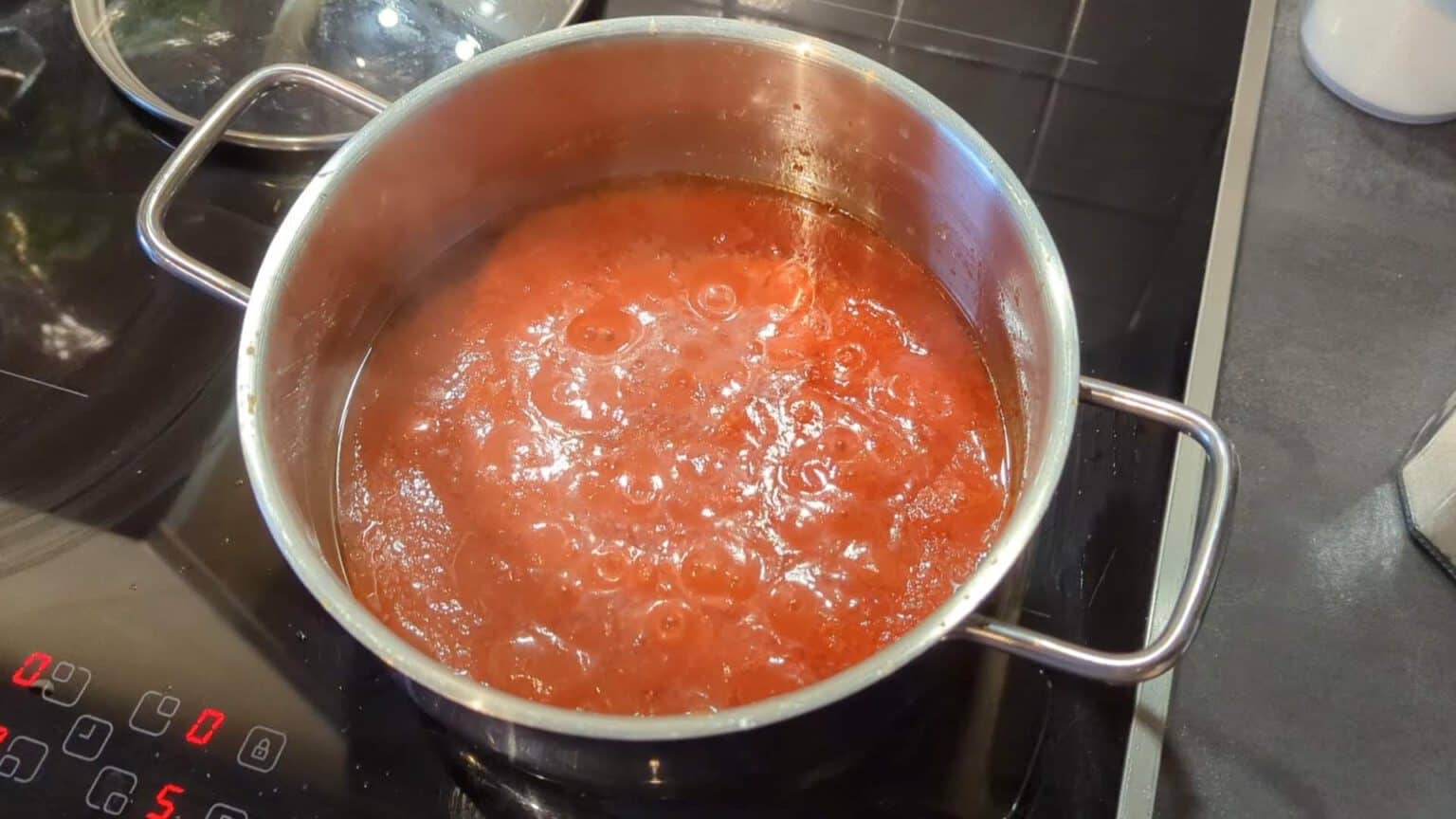 Schnelle Tomatensauce - Original italienisches Marinara Rezept ...