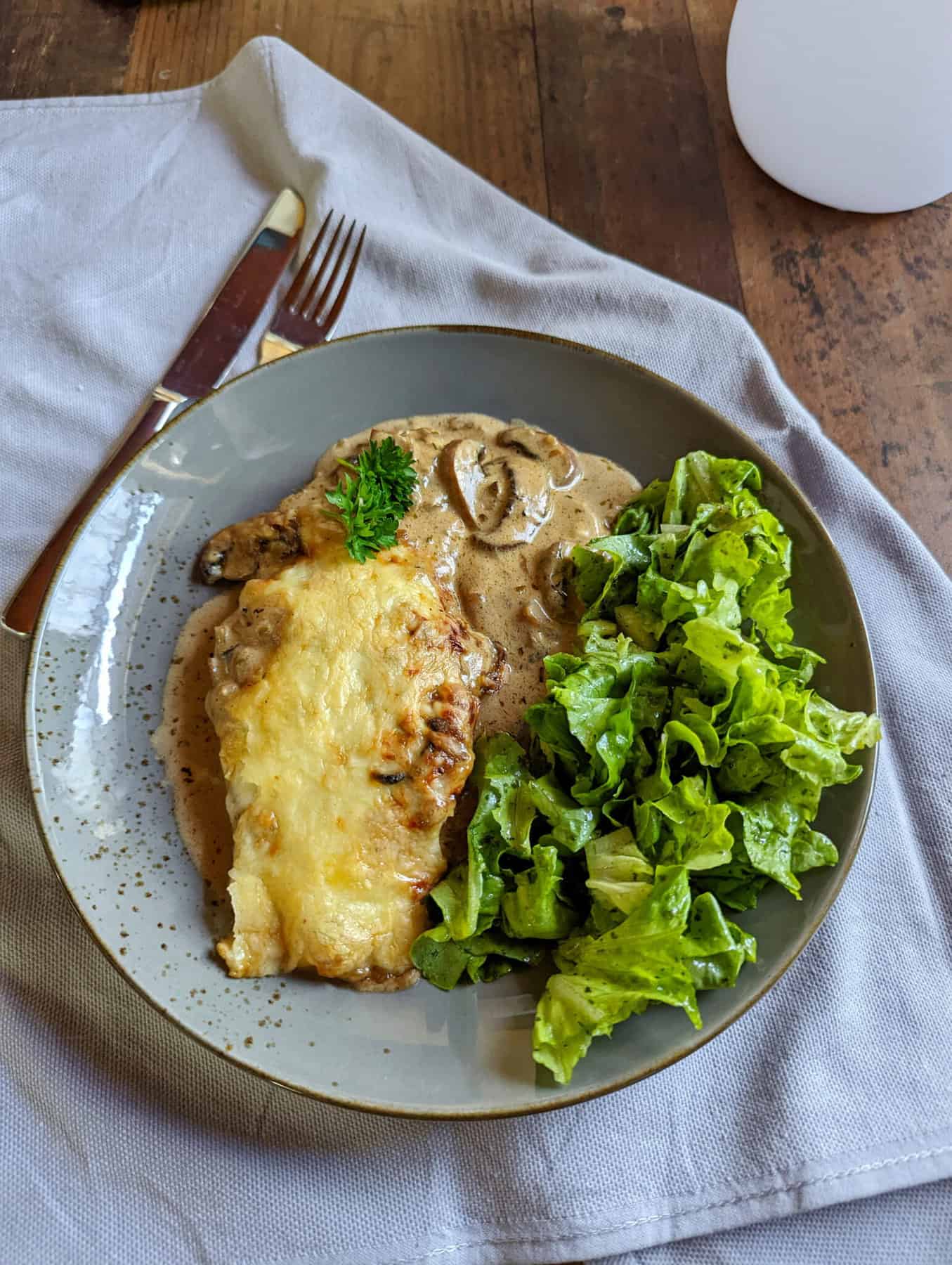 Schnitzelauflauf mit Champignonrahmsosse - Schnelles Rezept - Instakoch.de