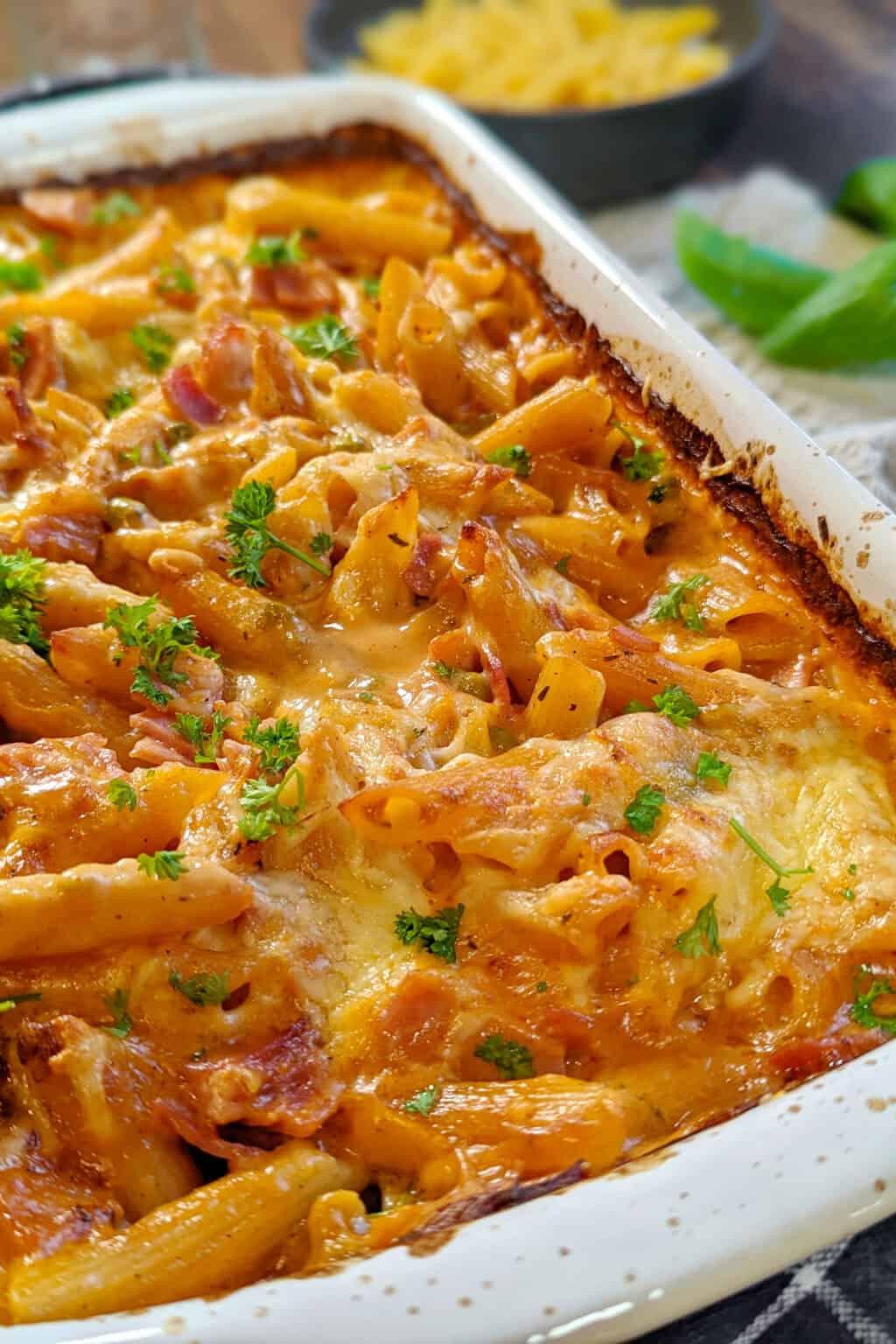 Nudel-Schinken-Gratin - Einfaches Rezept - Instakoch.de