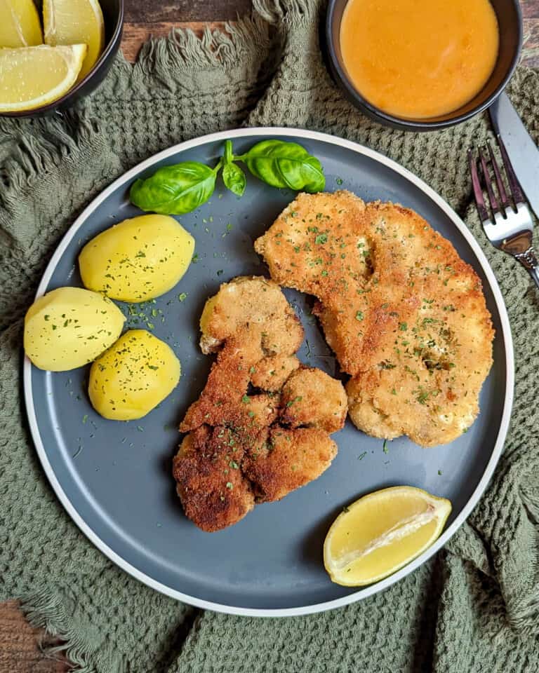 Knusprige Blumenkohl-Schnitzel - Einfaches Rezept - Instakoch.de