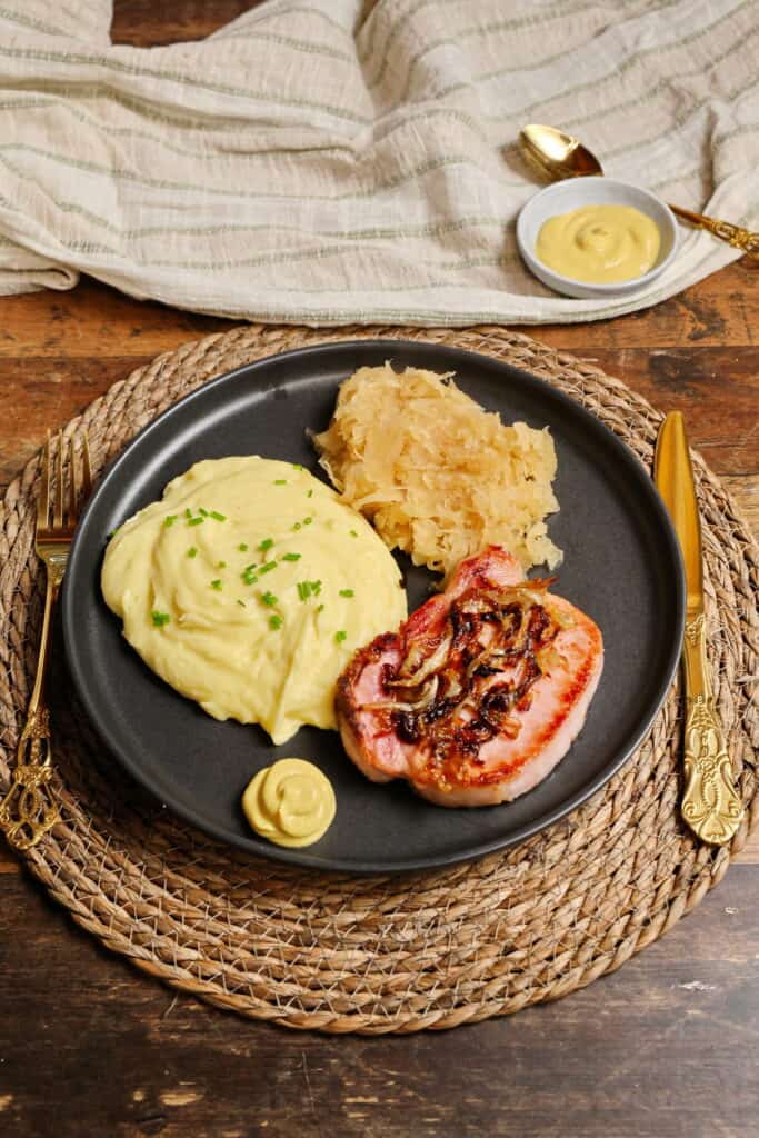 Rippchen Mit Sauerkraut Und Kartoffelpüree Instakoch De